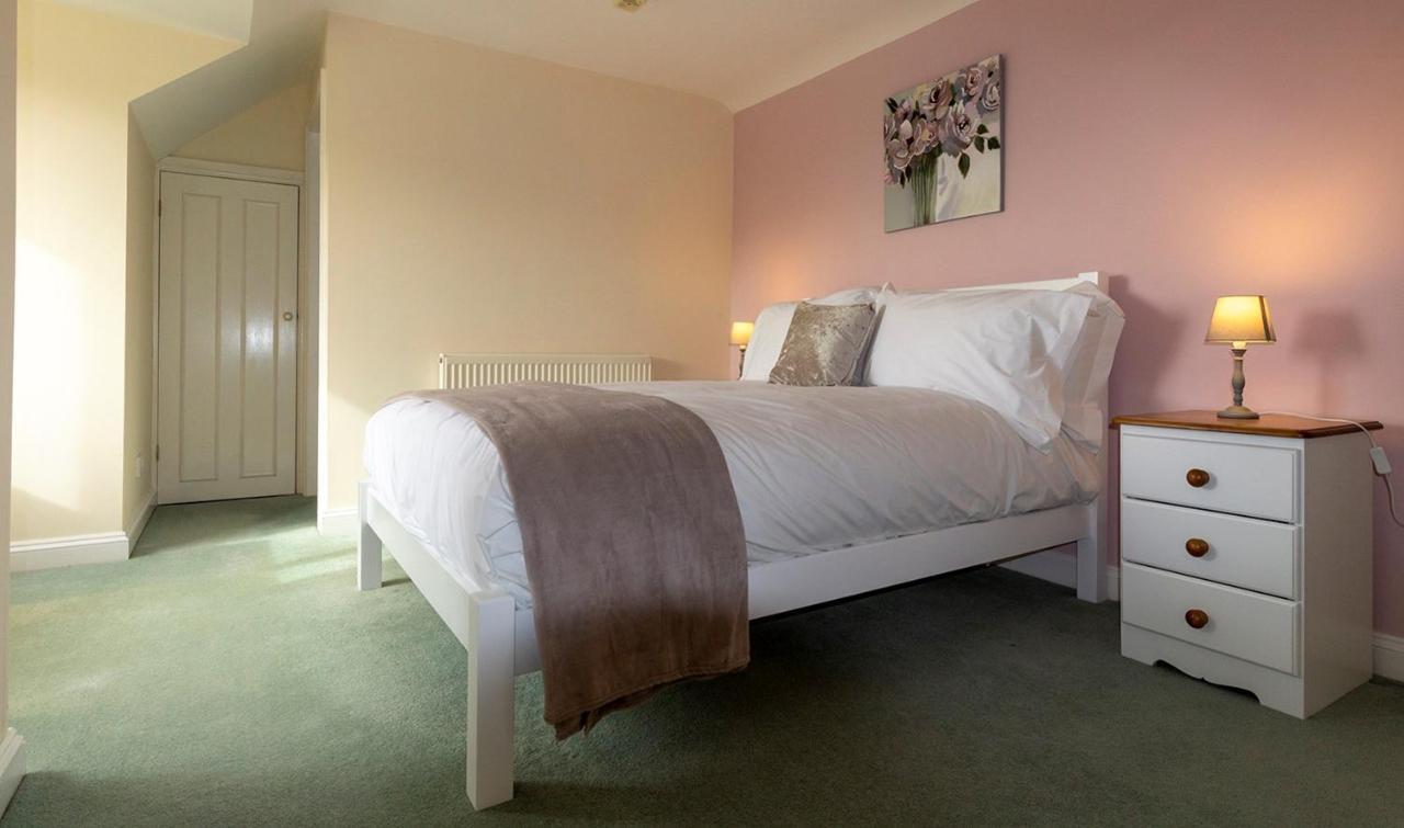 Bransford Farm Fishery & B & B エクステリア 写真