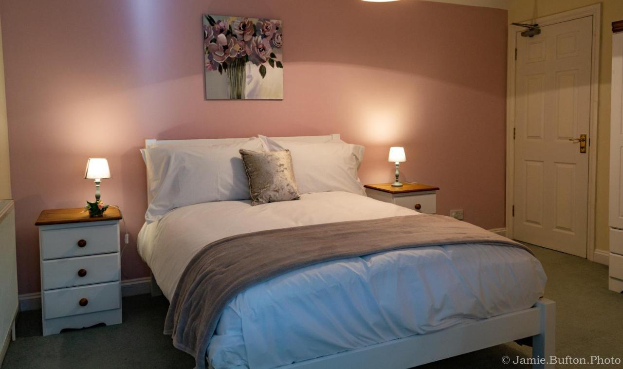 Bransford Farm Fishery & B & B エクステリア 写真