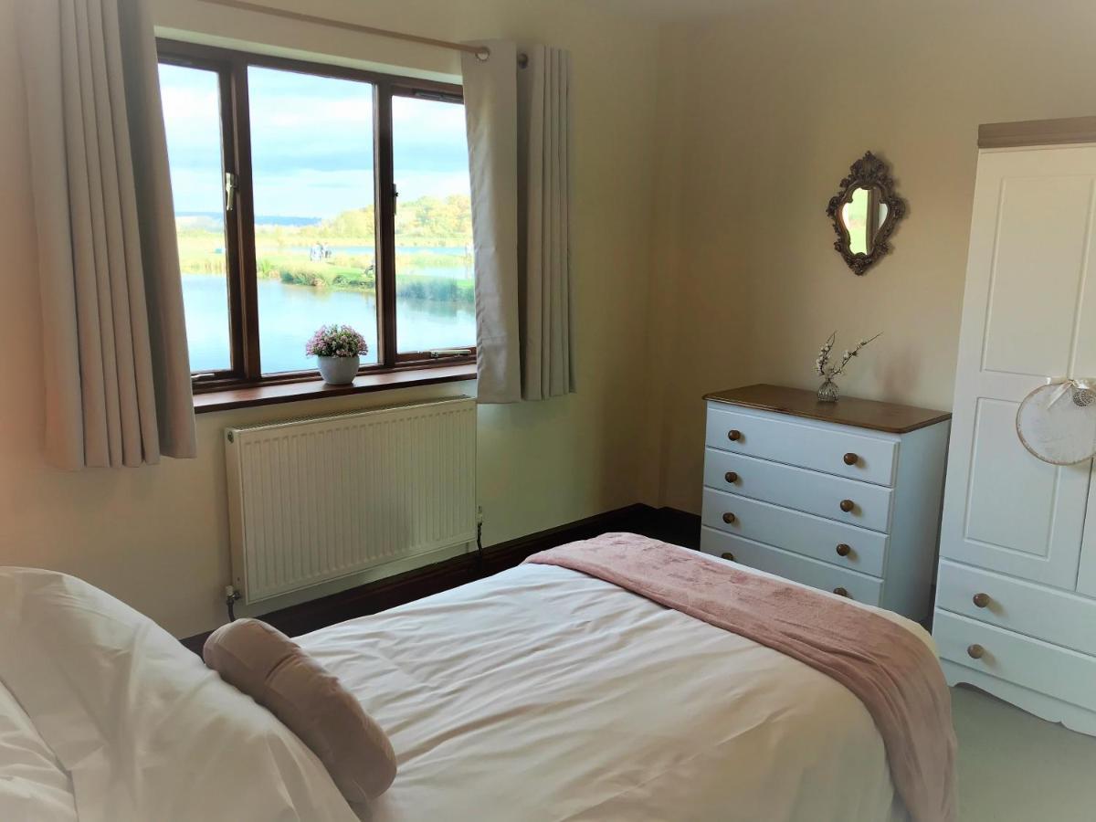 Bransford Farm Fishery & B & B エクステリア 写真