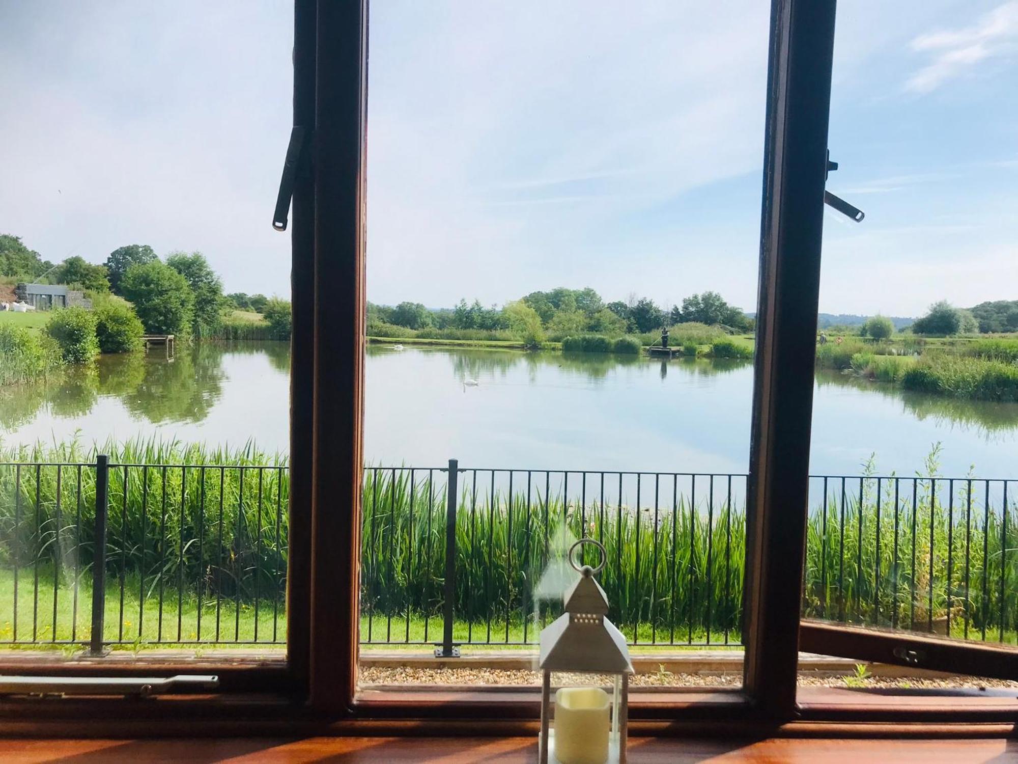 Bransford Farm Fishery & B & B エクステリア 写真